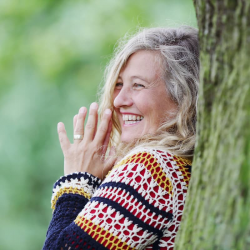 Yogalehrerin Jutta Klenzner